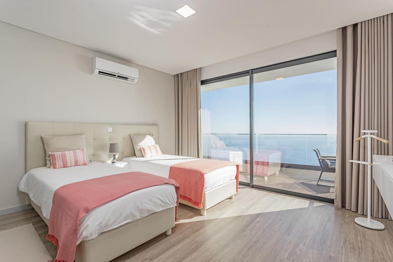 Searenity Vacation Home I By An Island Apart Arco da Calheta  Eksteriør billede
