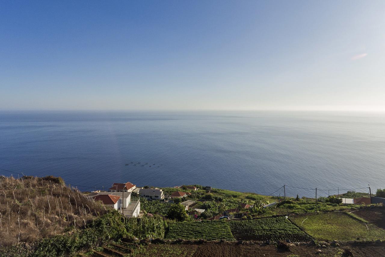 Searenity Vacation Home I By An Island Apart Arco da Calheta  Eksteriør billede